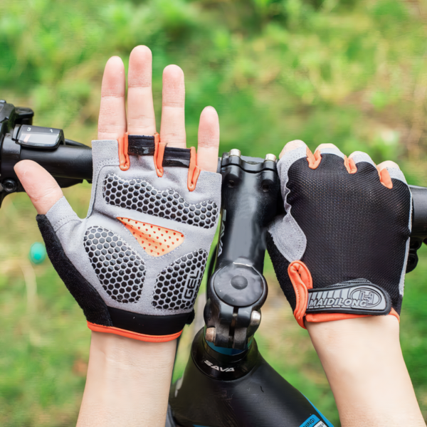 Unisex Breathable Half-Finger Cycling Gloves - Image 2