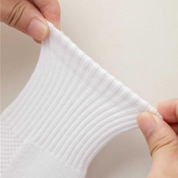 Velvet Mid-Tube Men's Cotton Socks - Image 4